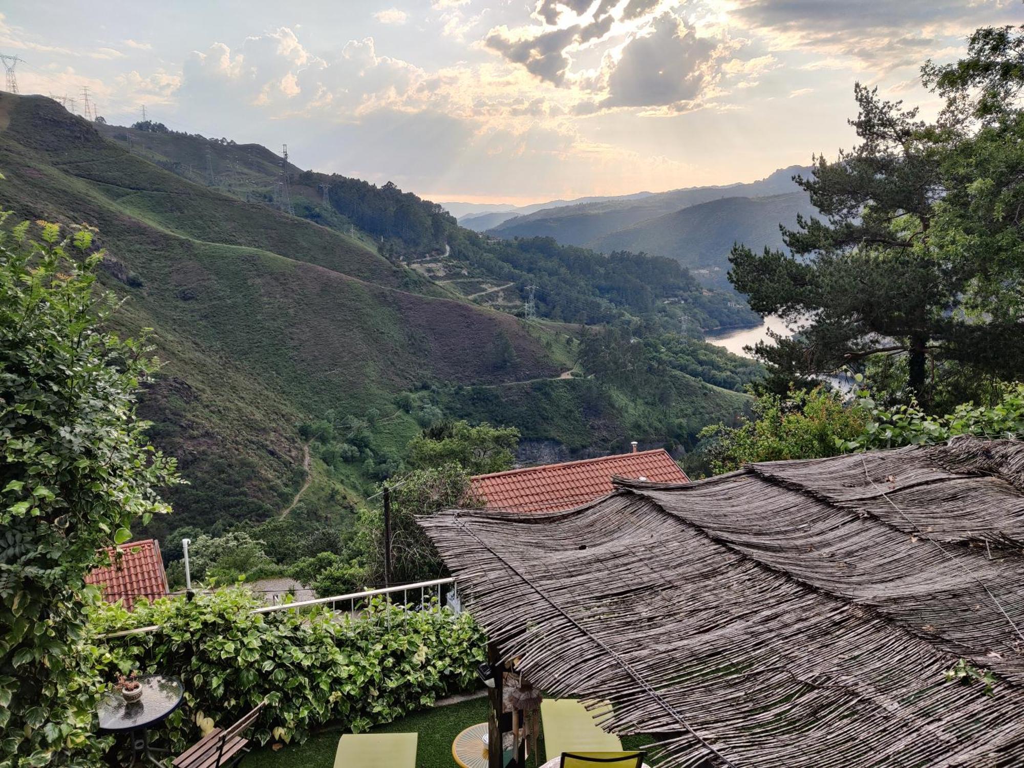 Monteiro'S Geres Countryhouse Ferral Esterno foto